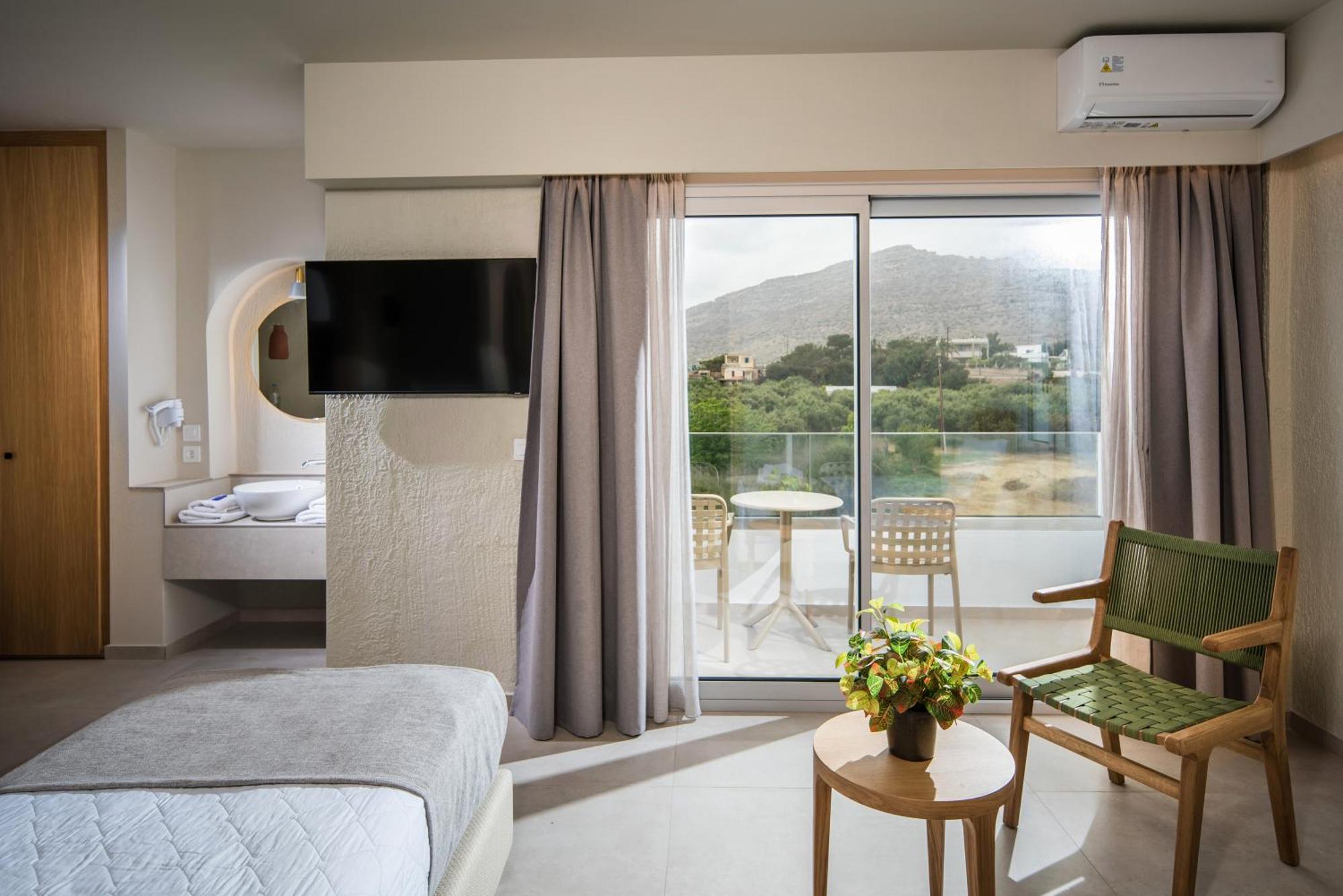 Makrýgialos South Coast Hotel מראה חיצוני תמונה