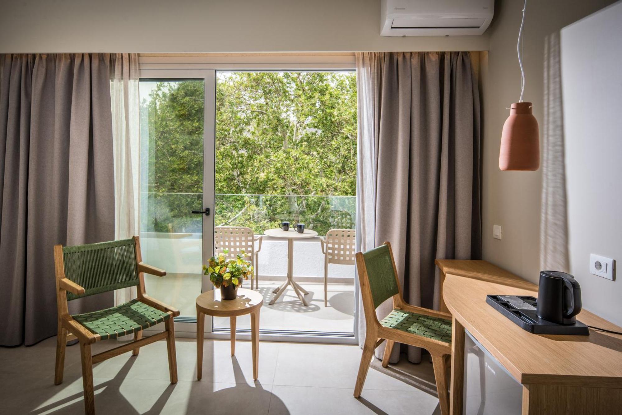 Makrýgialos South Coast Hotel מראה חיצוני תמונה