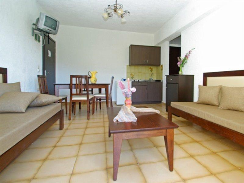 Makrýgialos South Coast Hotel מראה חיצוני תמונה